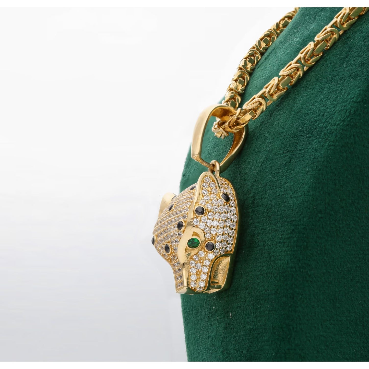 PENDENTIF EN OR 14 CARATS