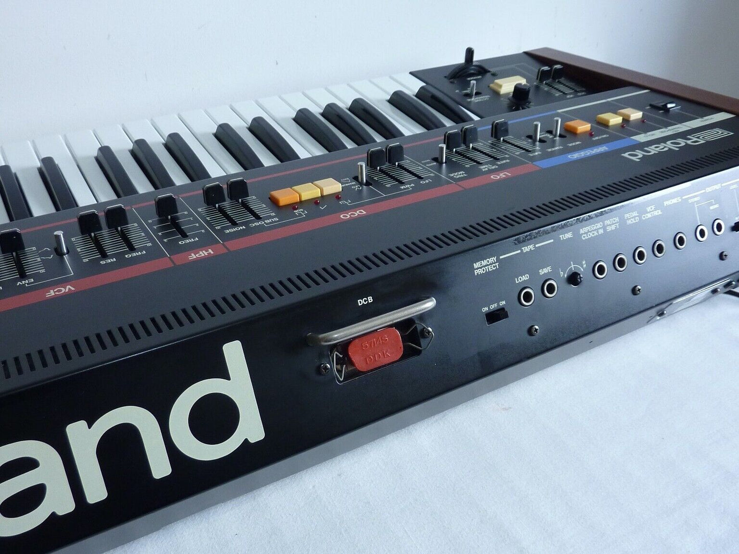 Synthétiseur Roland Juno 60
