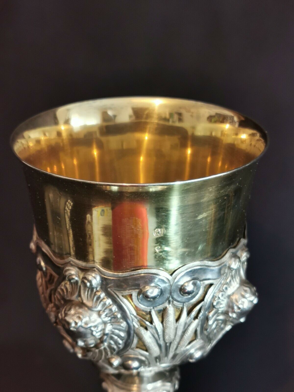 Ancien calice en argent massif et vermeil