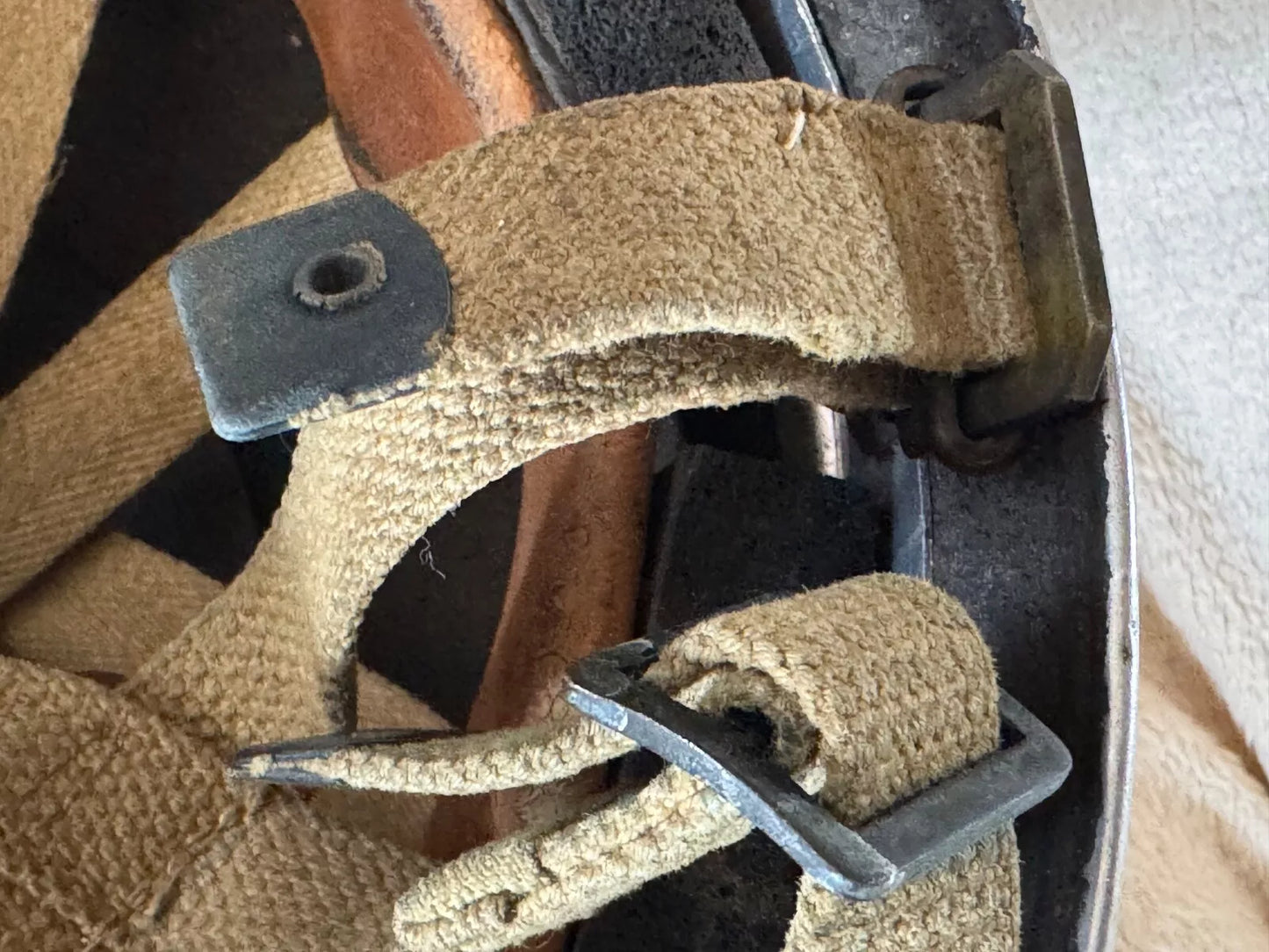 SUPERBE CASQUE GB MK III PARACHUTISTE BRITANNIQUE BMB 1944 SECONDE GUERRE MONDIALE WW2
