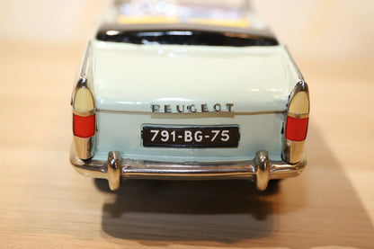 Peugeot 404 cabriolet Joustra 2066