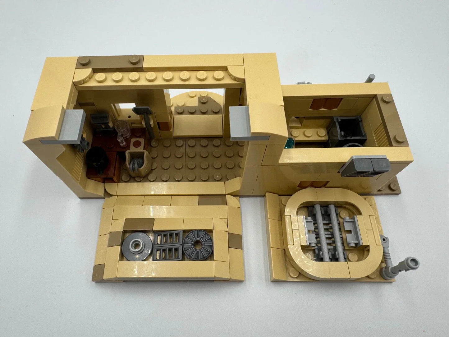 LEGO Star Wars Mos Eisley Cantina 75290