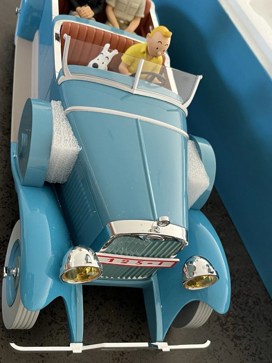 Magnifique voiture Tintin  1/12