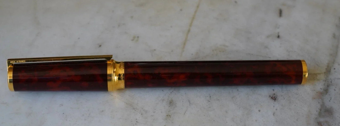 GRAND STYLO PLUME S.T. DUPONT MONTPARNASSE XL OR 18K