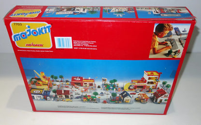 4 boîtes Majokit Majorette : n°7703, n°7702, n°7502 et n°7501