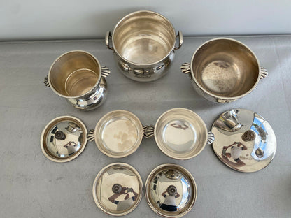 Ensemble de cinq pièces en métal argenté H.BEARD