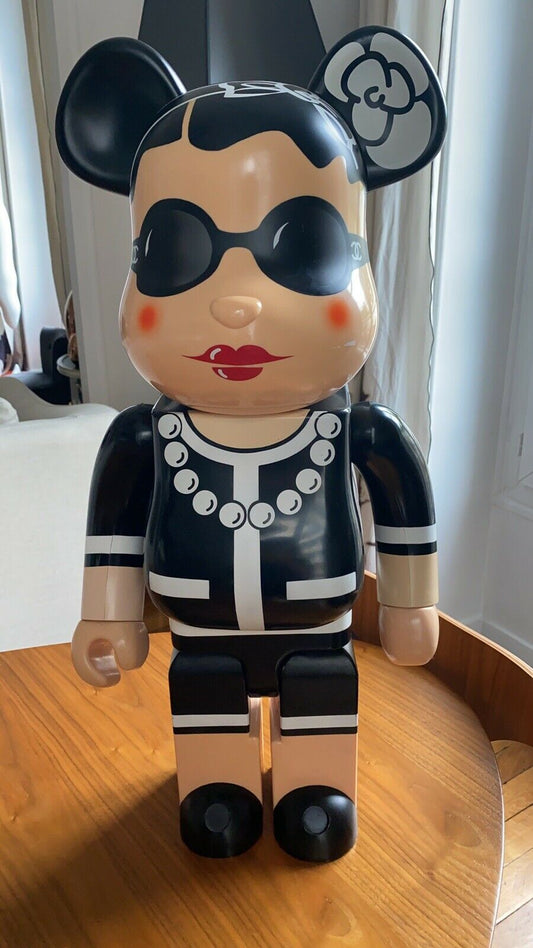 Figurine bearbrick CHANEL