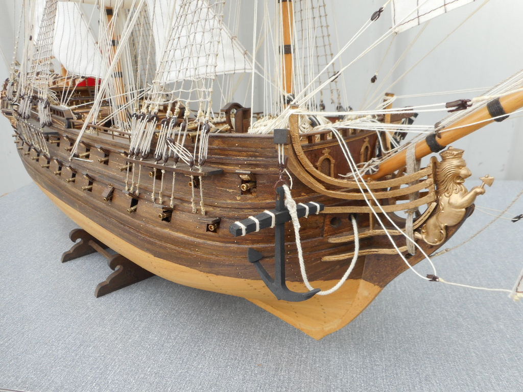 GRANDE MAQUETTE DE BATEAU "VOILIER EPOQUE 1970-1980 EN BOIS