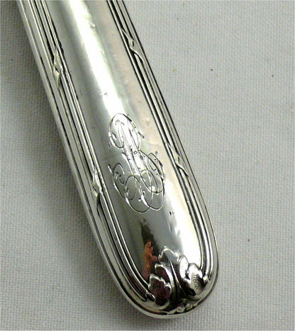 Coffret de 24 couteaux argent fourré modèle Rubans Minerve