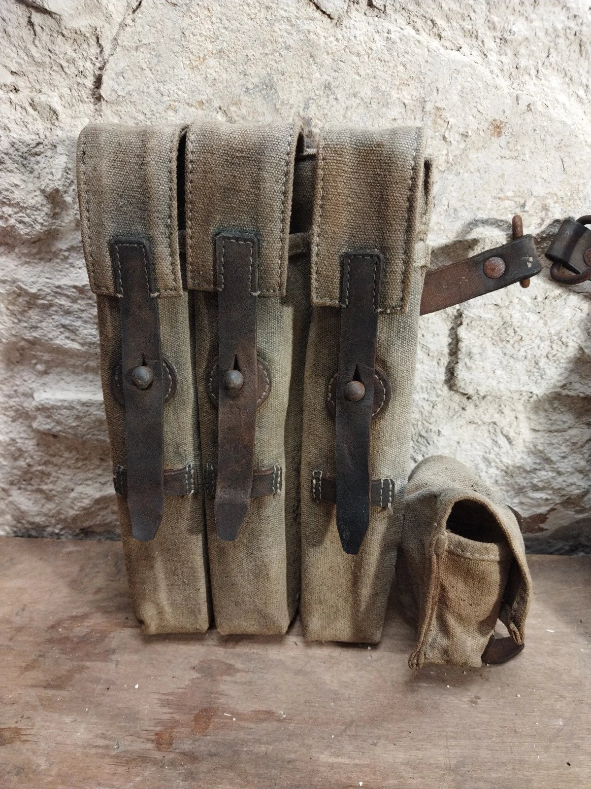 Lot de portes chargeurs Militaria Allemand WW2
