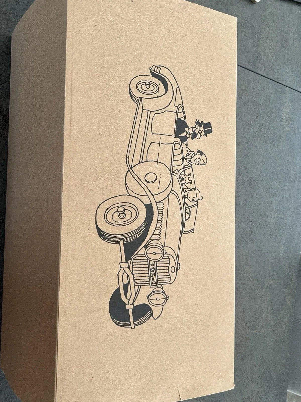 Magnifique voiture Tintin  1/12