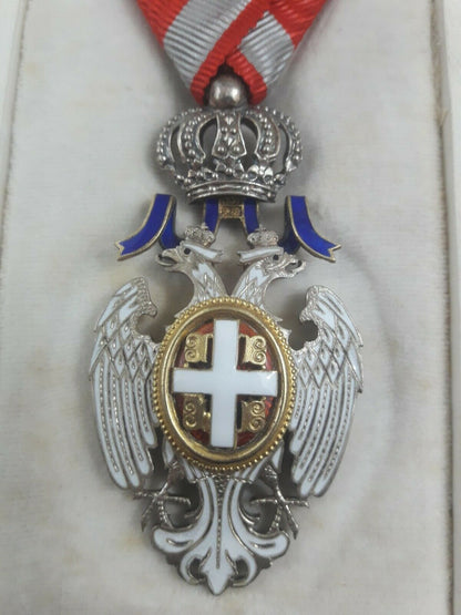 Médaille décoration Ordre Aigle Blanc Serbie