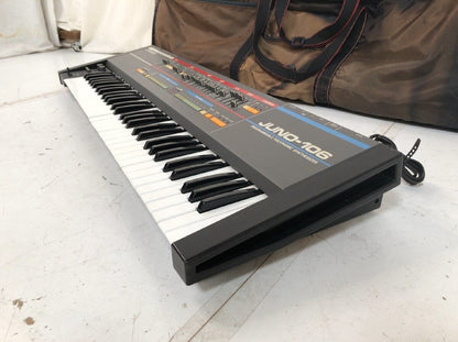 Synthétiseur analogique Roland Juno-106