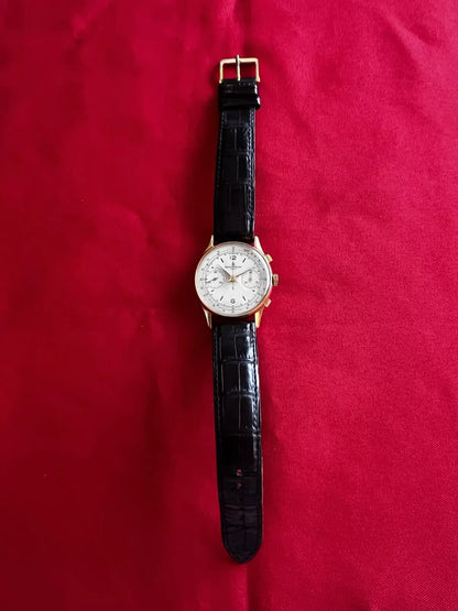 Montre Baume & Mercier chronographe en or 18K