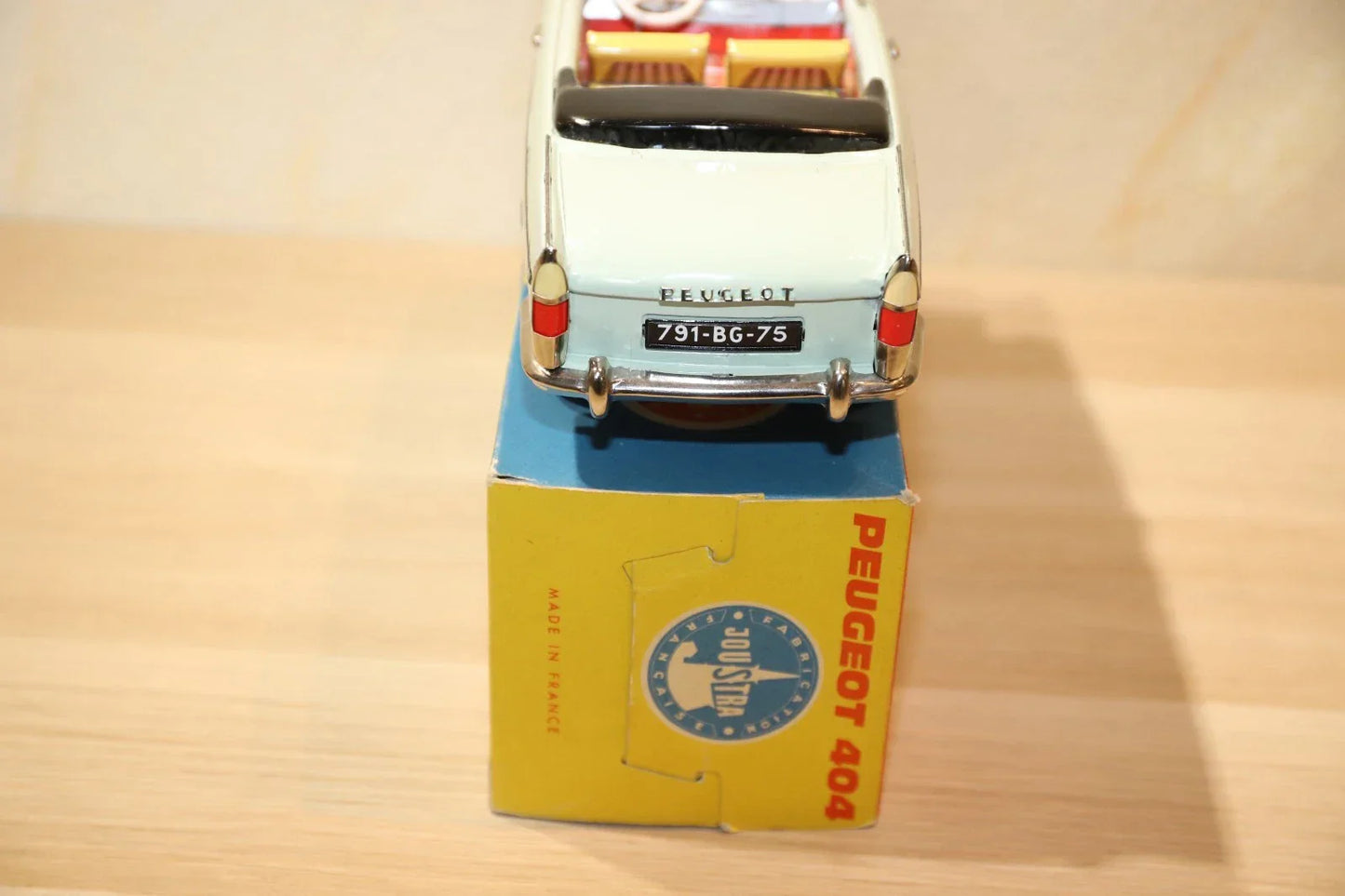 Peugeot 404 cabriolet Joustra 2066