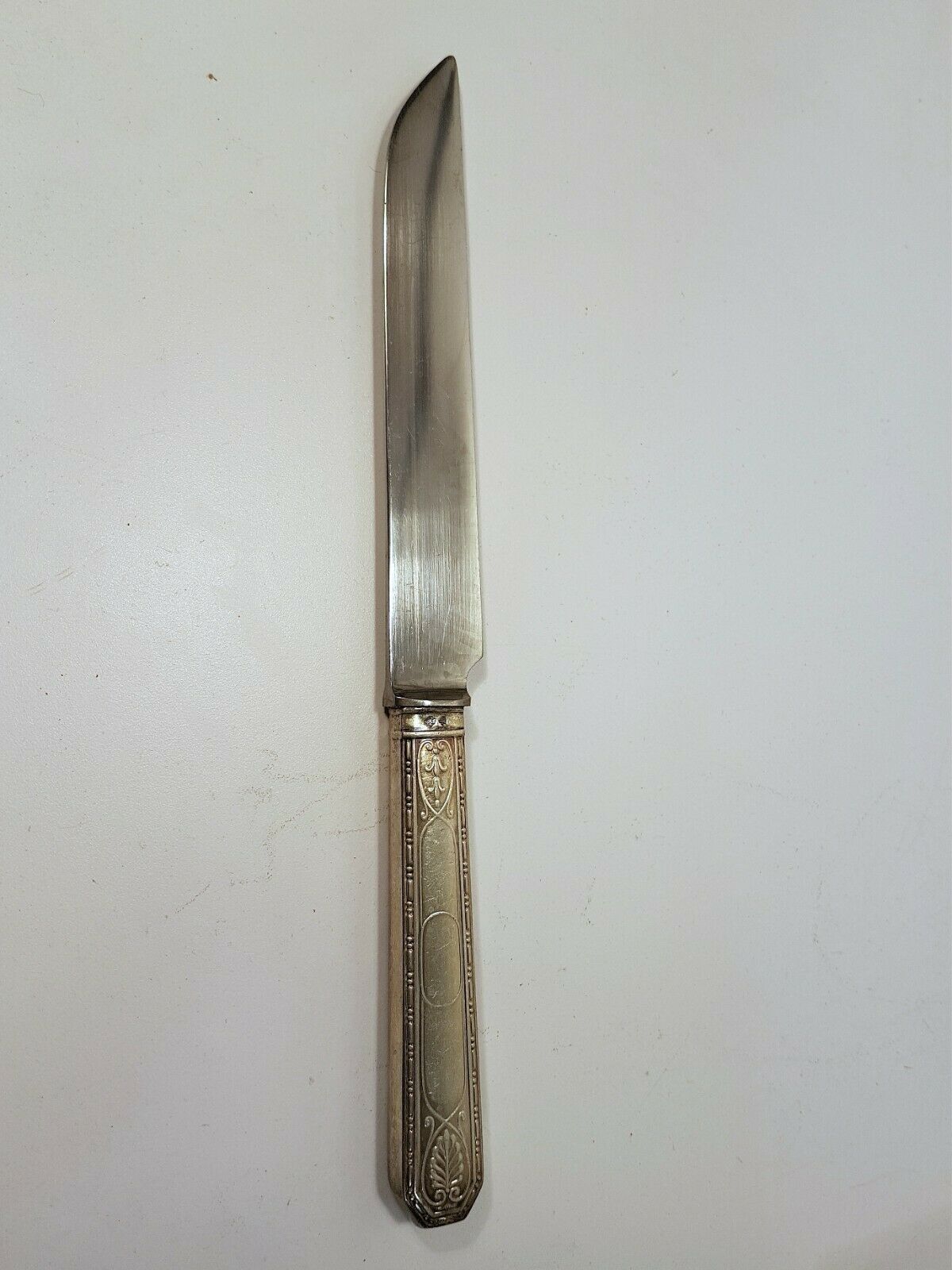 Série de 12 couteaux de table argent