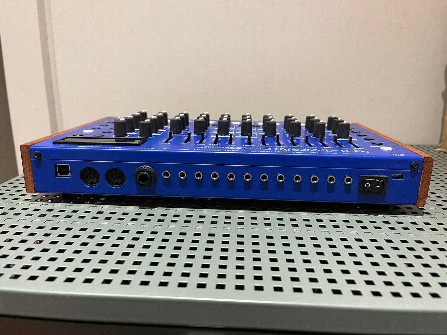 synthétiseur MFB Tanzbar 2