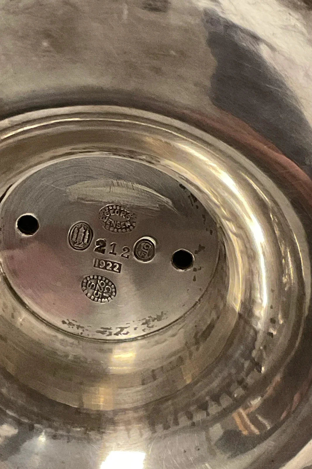 Paire de bougeoirs en argent