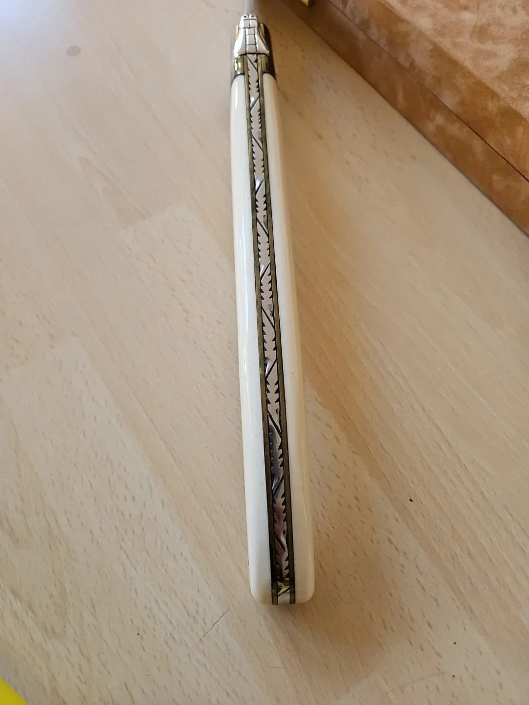 Magnifique couteau Laguiole
