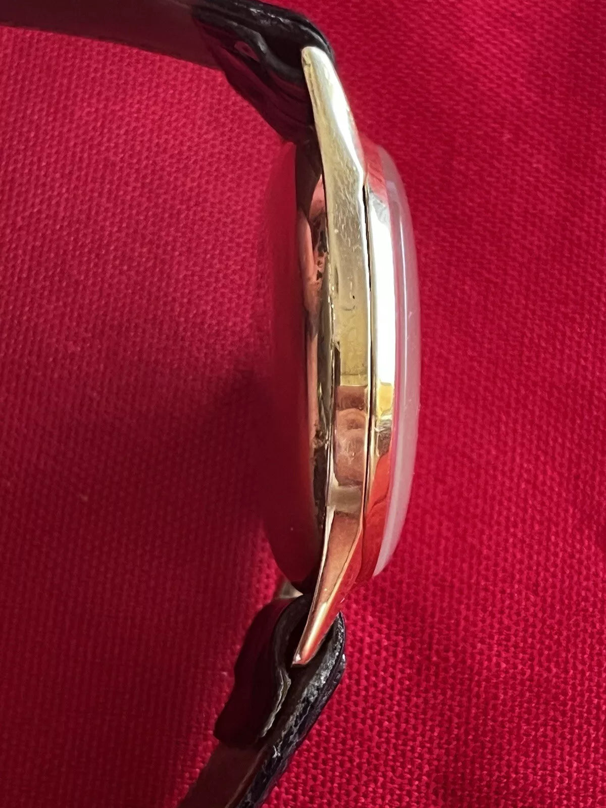 Montre Baume & Mercier chronographe en or 18K
