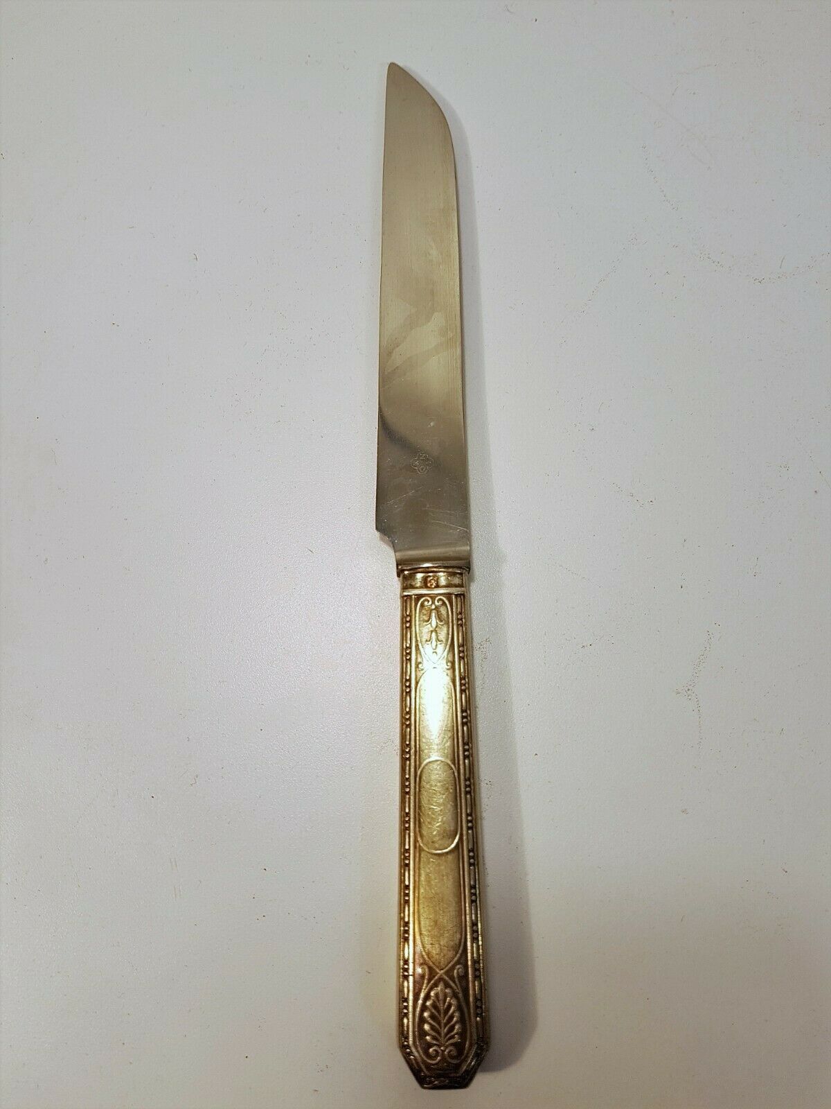 Série de 12 couteaux de table argent