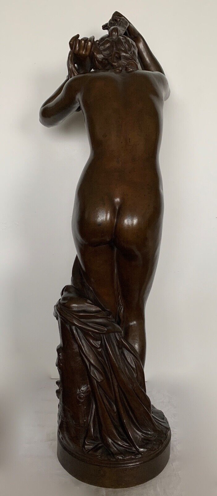 Sculpture en bronze à patine brune