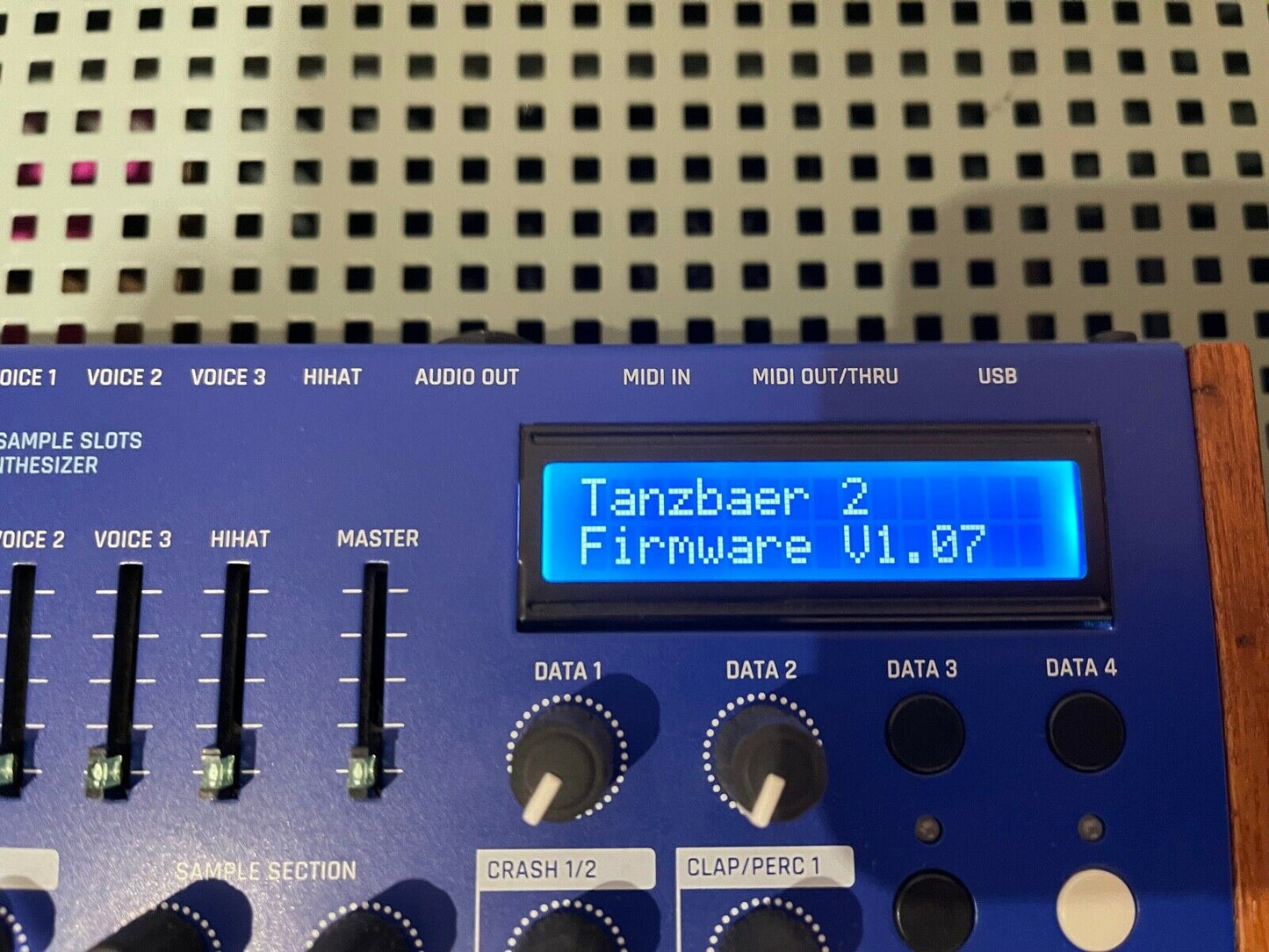 synthétiseur MFB Tanzbar 2