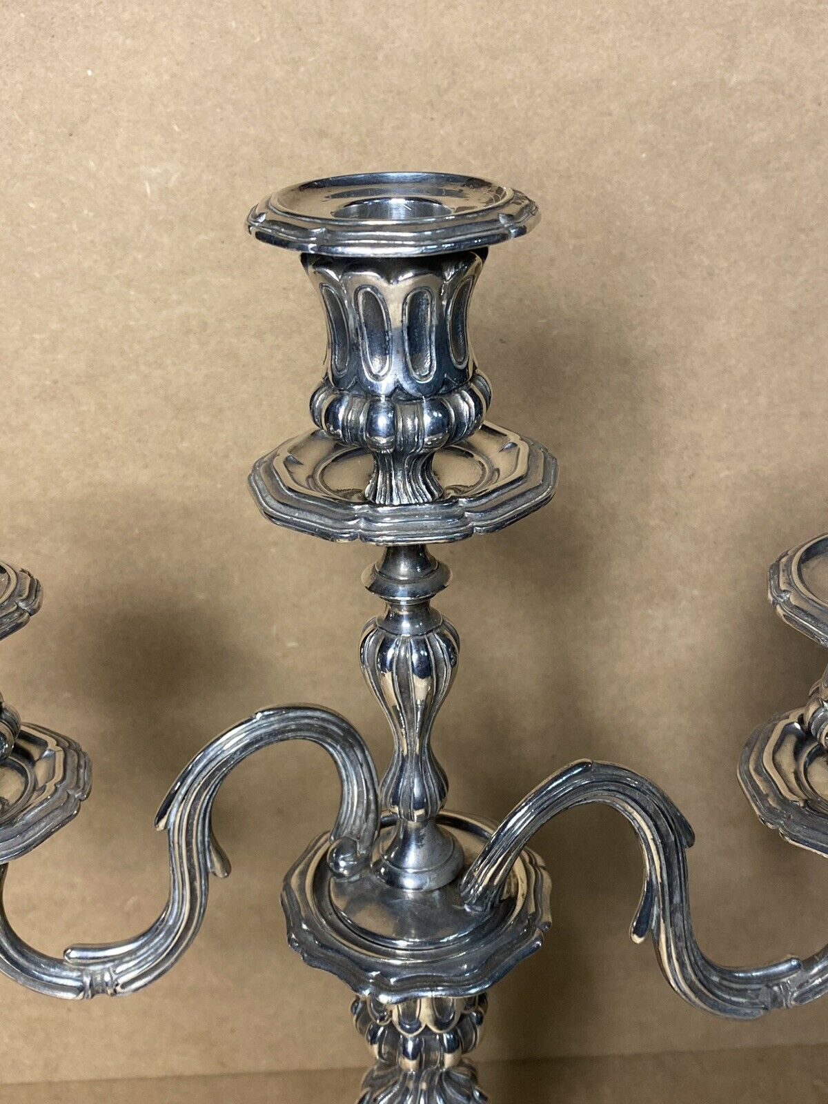 CHANDELIER STYLE LOUIS XV ORFEVRERIE CHRISTOFLE