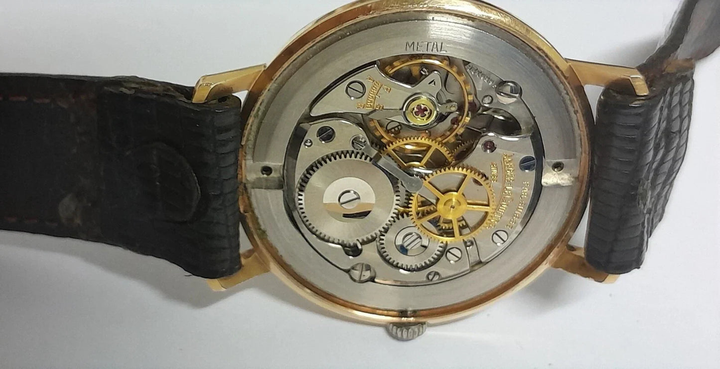 Montre Jaeger LeCoultre K800/C 18 carats  1960
