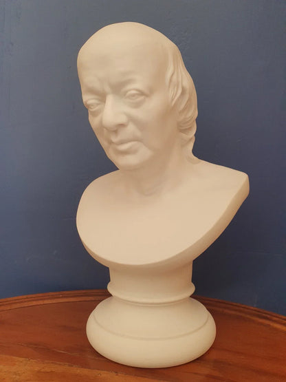 Buste en biscuit de Pierre Jean de Béranger
