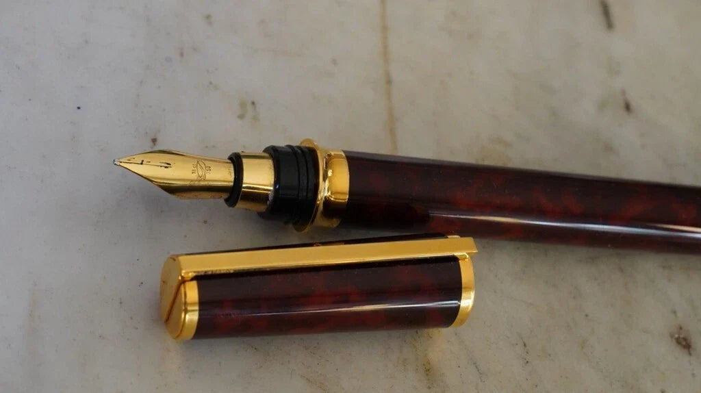 GRAND STYLO PLUME S.T. DUPONT MONTPARNASSE XL OR 18K