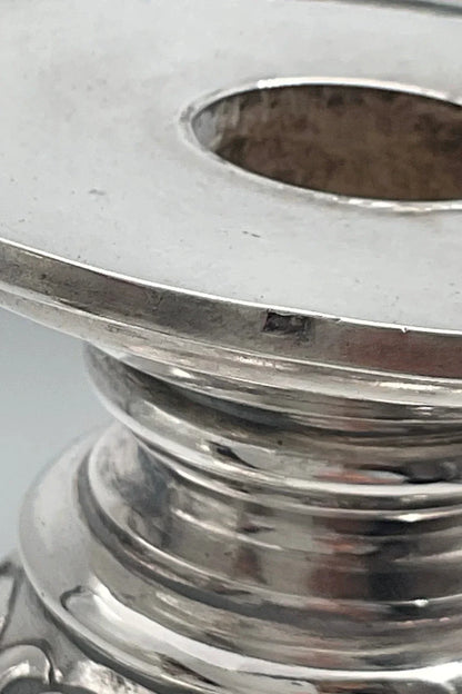 Paire de bougeoirs en argent Allemand