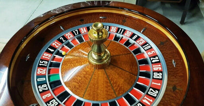 Roulette de casino de marque John Huxley London