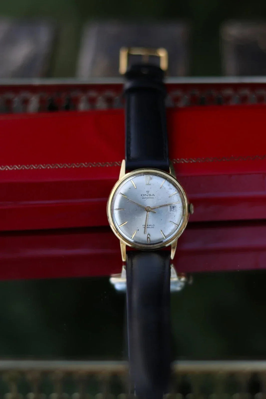 Montre Onsa automatique des années 1960