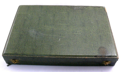 Coffret de 24 couteaux argent fourré modèle Rubans Minerve