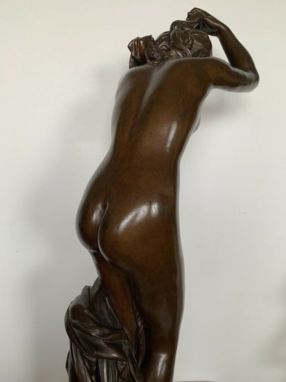 Sculpture en bronze à patine brune