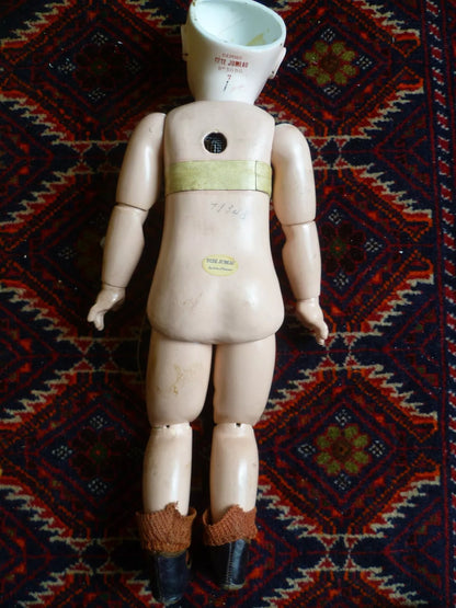 Poupée porcelaine intacte JUMEAU