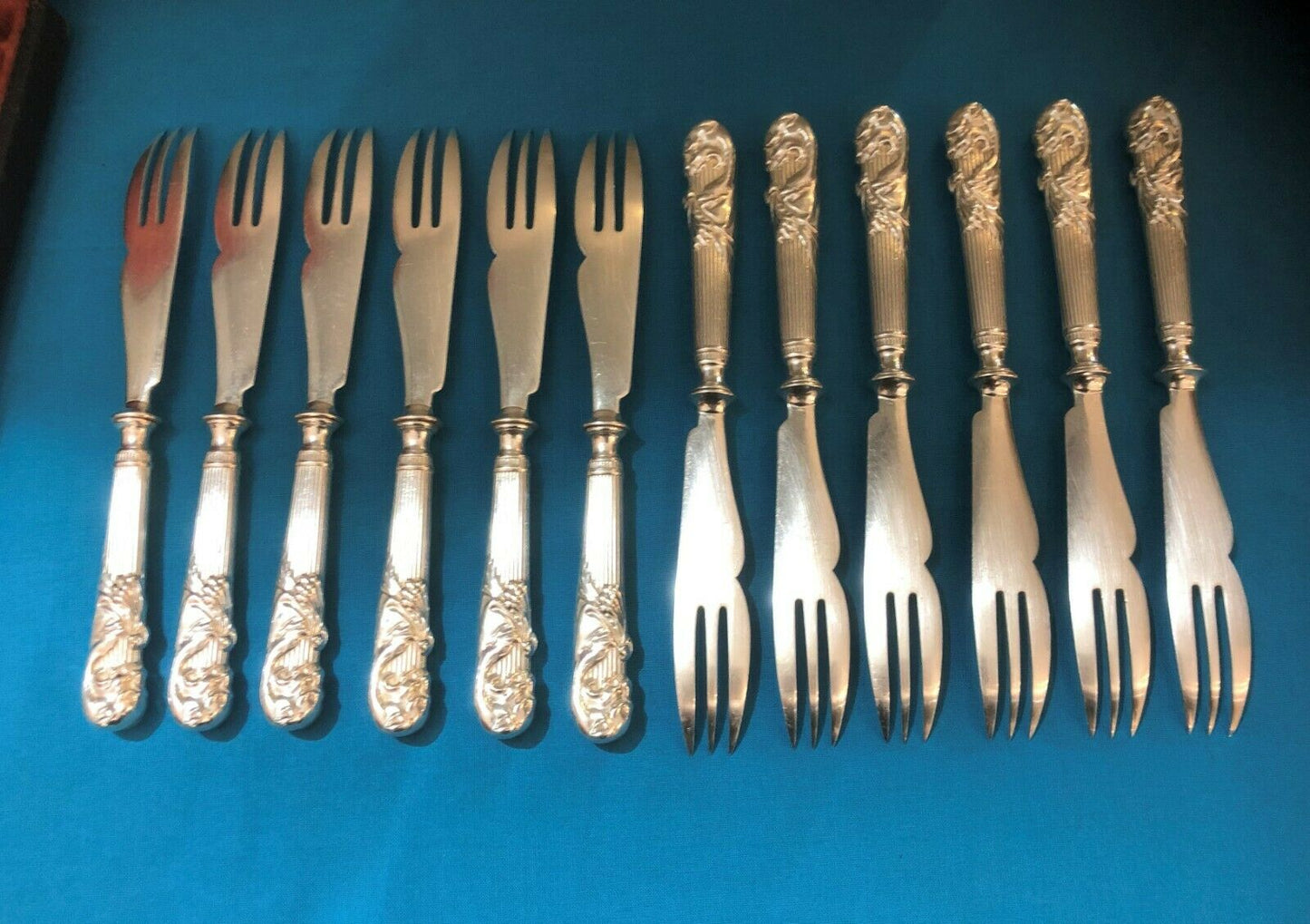 Ensemble de 12 fourchettes à melon CHRISTOFLE