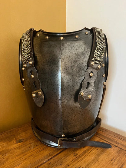 Ancien cuirasse de cuirassier de la garde impériale