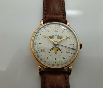 MONTRE OMEGA EN OR 18K DE 1947