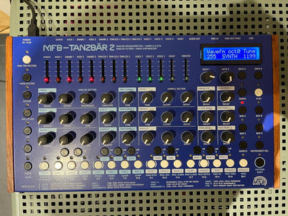 synthétiseur MFB Tanzbar 2