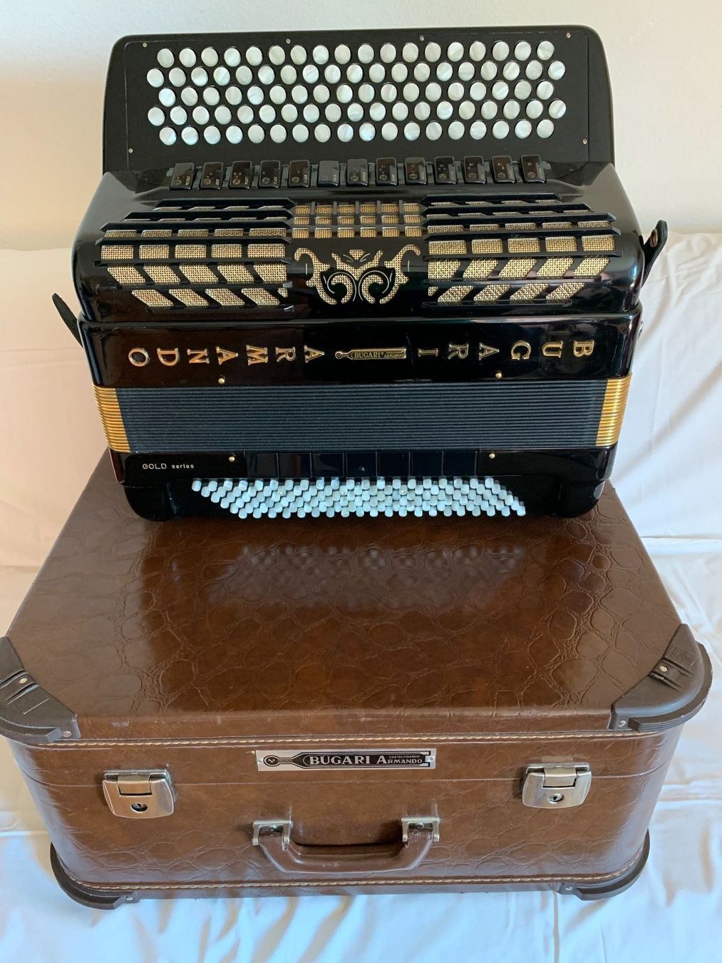 Accordéon Bugari Armando